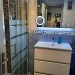 Lets Holidays Pool Terrace Apartament