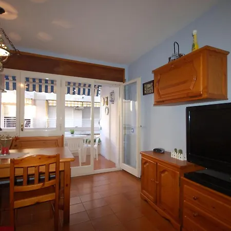 Lets Holidays Pool Terrace Apartment Tossa De Mar