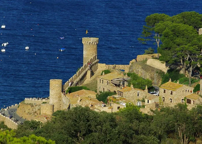 Lets Holidays Pool Terrace Apartment Tossa De Mar Appartement *